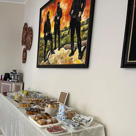 Il Mandorlo Bed & Breakfast *