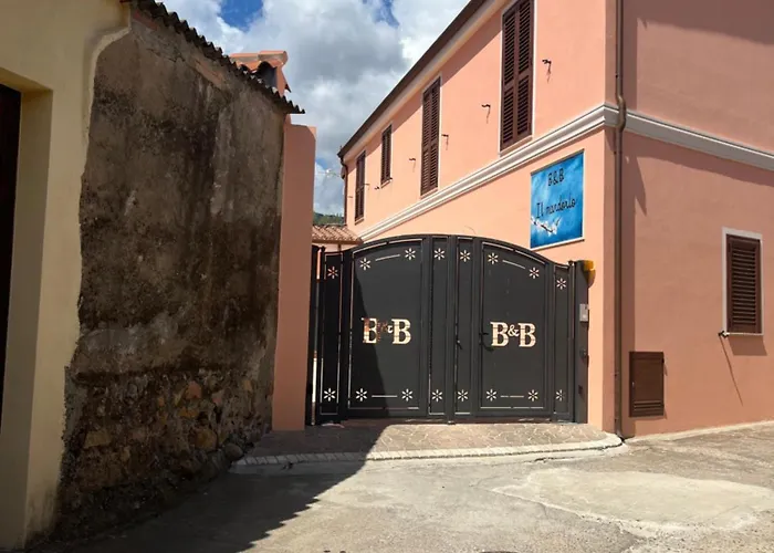 Il Mandorlo Couette-café 3*